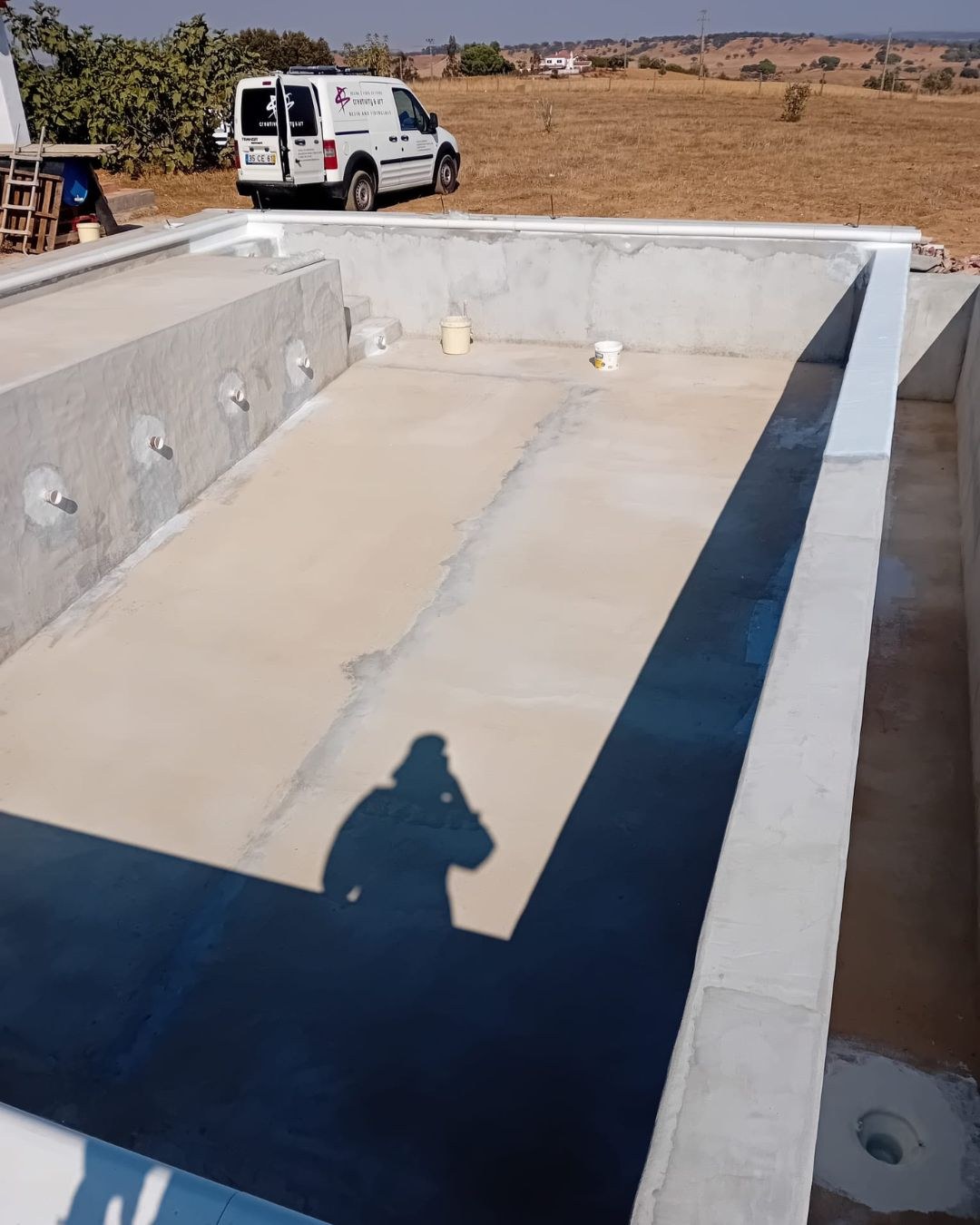 Piscina em obra, antes do revestimento